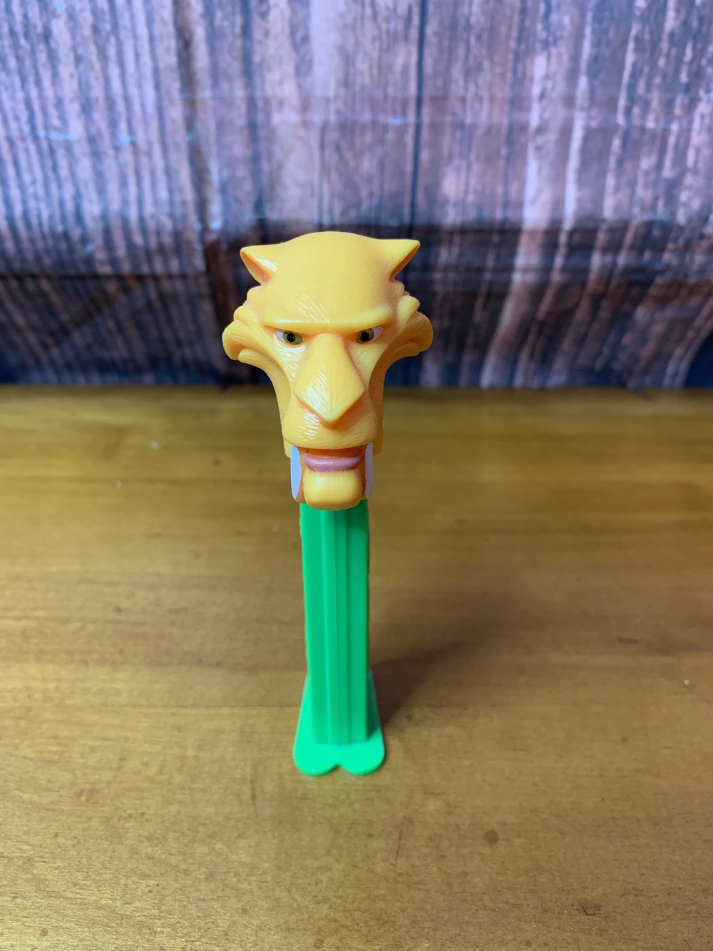 PEZ Dispenser Ice Age Diego Saber-Tooth Tiger Green Stem